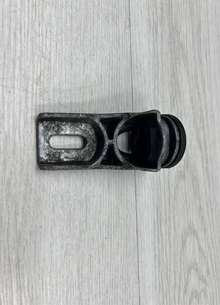 Крепление радиатора опель мерива а, opel meriva a, 13128108