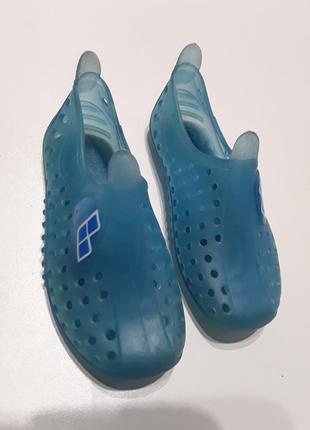 Фірмові аквашузы 26р.