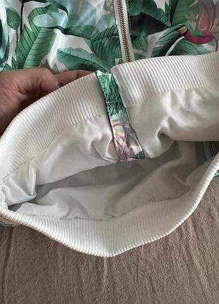 Светр для дівчинки h&m з квітковим принтом 8