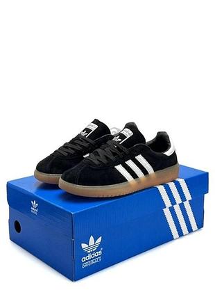 Оригінальні нові кросівки adidas bermuda 40 розмір, 25см
