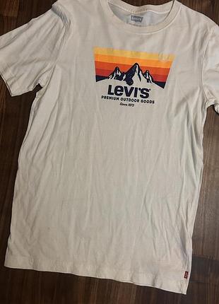 Футболка чоловіча levi's з принтом, молочна