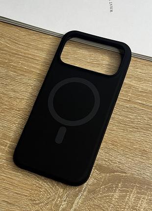 Силіконовий чохол на iphone 17 pro max з magsafe, чорний матовий з м’якою підкладкою silicone case