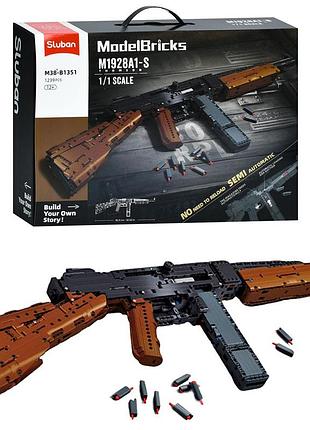 Конструктор sluban m38-b1351 оружие, автомат, 1:1, 1239 дет., кор., 45-33-12,5 см.