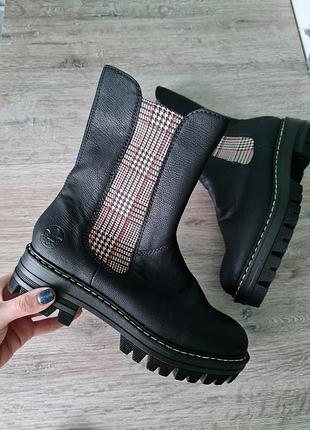 Чоботи челсі rieker