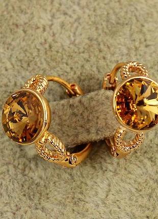 Серьги xuping jewelry мидея с камнем шампанское сваровски 1,6 см золотистые