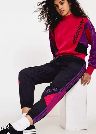Adidas originals' 90s nylon track pants баллоновые джоггеры в стиле 90'х хс
