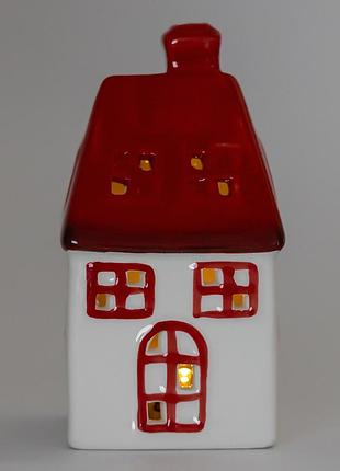 Светодиодный домик (led), бело-красный, 15,6 см elisey
