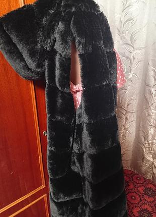 Продам мехову жилетку 7