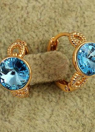 Серьги xuping jewelry мидея с голубым камнем сваровски 1,6 см золотистые