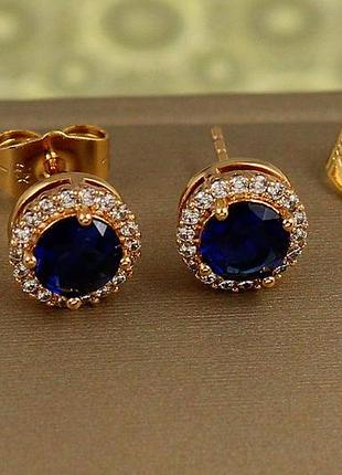 Серьги гвоздики xuping jewelry аминь окантовка синие фианиты 9 мм золотистые