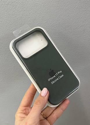 Чохол-бампер для айфон 17 про, чохол silicone case з мікрофіброю для iphone 17 pro (темно-зелений)