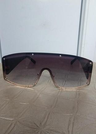 Вінтажні сонцезахисні окуляри-маска градієнт chanel shield sunglasses.