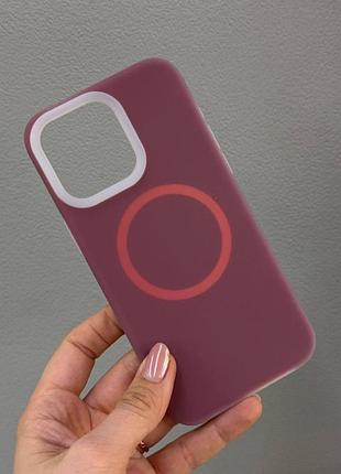 Неоновый чехол-бампер для айфон 15 про макс, чехол silicone case с микрофиброй для iphone 15 pro max (бордовый)