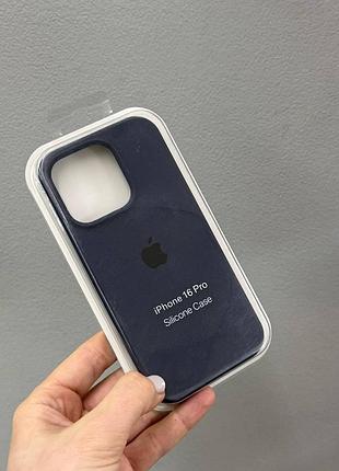 Чохол-накладка з мікрофіброю для айфон 16 pro, чохол silicone case з мікрофіброю для iphone 16 pro (темно-синій)