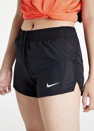 Жіночі бігові спортинві шорти nike 10k 3in shorts m