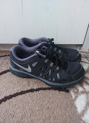 Кросівки nike dual fusion чорні