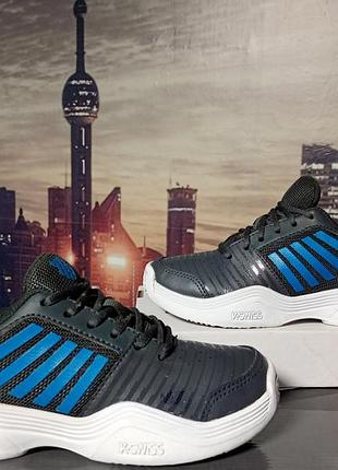 Легкие и удобные детские кроссовки k-swiss, размер 30, длина стельки 19 см, страна производитель вьетнам, оригинал
