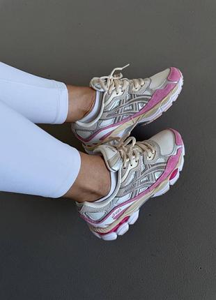 Кросівки жіночі asics gel nyc білі з рожевим