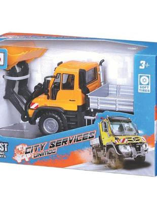 Іграшкова машинка city services unimog (21238)