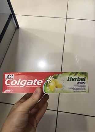 Зубна паста colgate