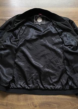 Чоловіча куртка бомбер pretty green l 4