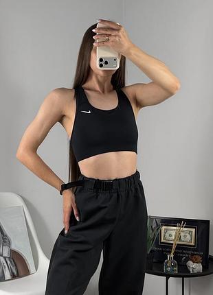 Топ від nike 6