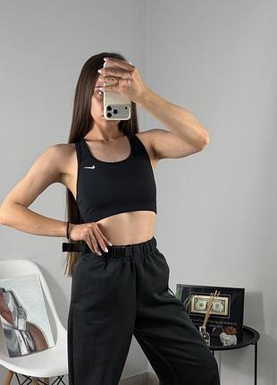 Топ від nike 4