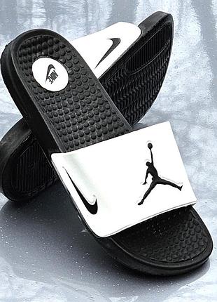 Шлёпанцы nike jordan чёрные сланцы тапочки белые найк женские (размеры: 36,37,38,39)