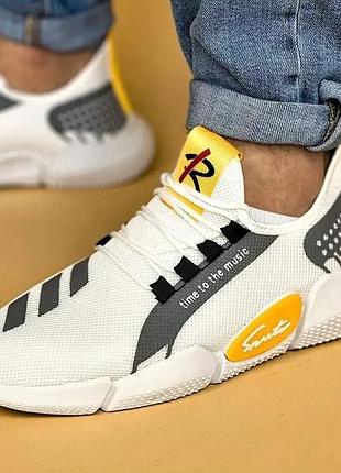 Кросівки чоловічі білі тканинні boost пінка (розміри: 40,41)