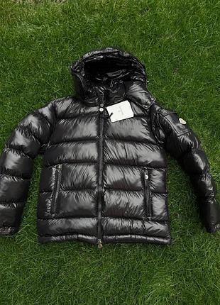 Пуховик moncler