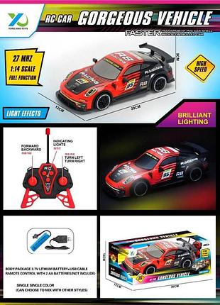 Машина радіокерована 1:14 акум світло гумові колеса usb (yq088-17a)