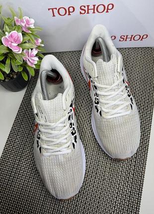 Оригінальні кросівки nike 6