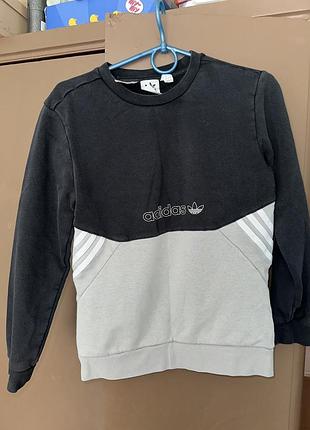 Свитшот adidas