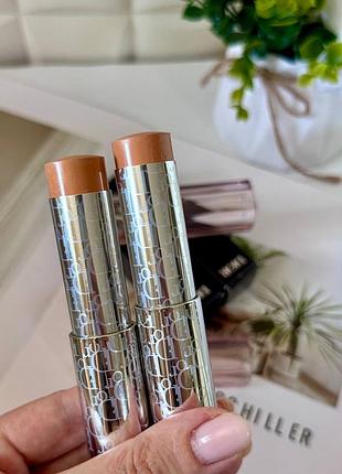 Румяна rosy glow blush stick 103 tofee