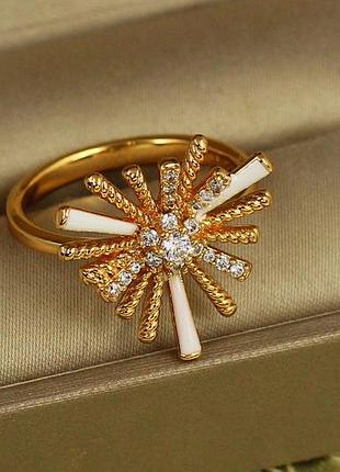Кольцо xuping jewelry гольчатая астра с белой керамикой р 18 золотистое