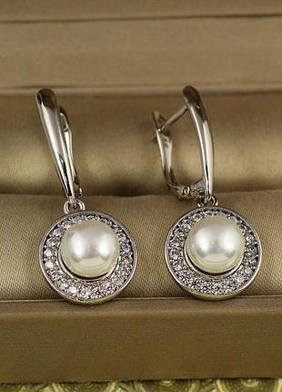 Серьги xuping jewelry подвески жемчужина в кругу фианитов 3,1 см серебристые