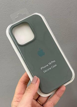 Чехол-накладка с микрофиброй для айфон 16 pro, чехол silicone case с микрофиброй для iphone 16 pro (зеленый)