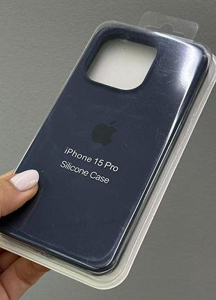 Чехол-накладка с микрофиброй для айфон 15 pro, чехол silicone case с микрофиброй для iphone 15 pro (синий)