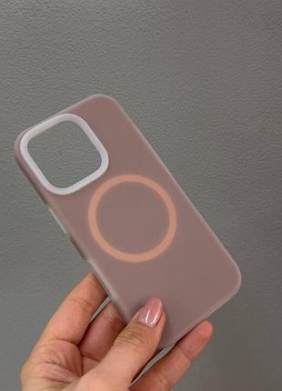 Неоновый чехол-бампер для айфон 16 про, чехол silicone case с микрофиброй для iphone 16 pro (бежевый)