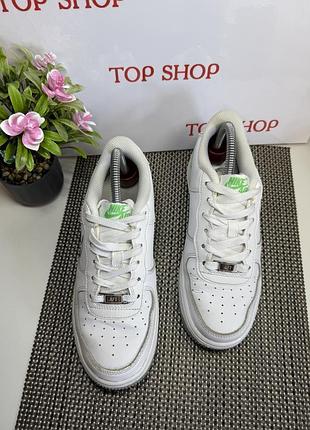 Оригінальні кросівки nike force 6