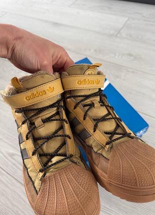 Теплі ботинки adidas 35 розмір 5