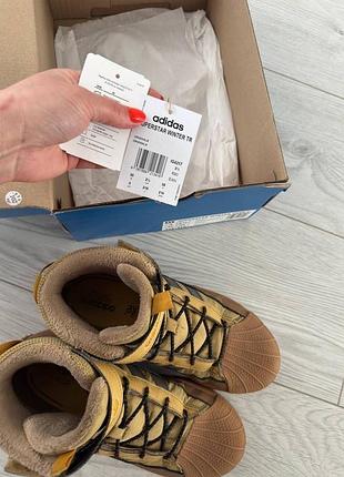 Теплі ботинки adidas 35 розмір 9