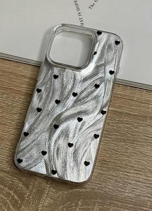 Силиконовый чехол на iphone 16 pro черный с змеиным принтом