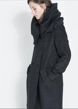 Пальто шерстяне класичне zara з великим коміром