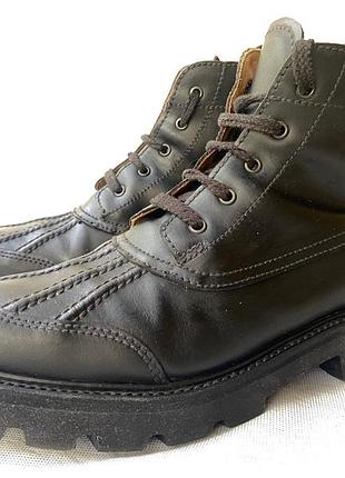 Потужні шкіряні черевики grenson (англія)