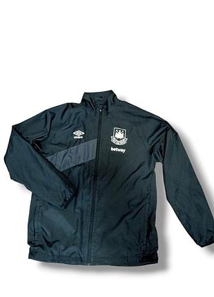 Вітрівка  umbro чорна розмір l