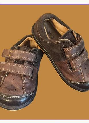 Кросівки шкіряні на ліпучках clarks 14 см/22(23)/18-24 міс