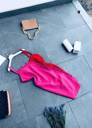 Праздничное платье с этикеткой