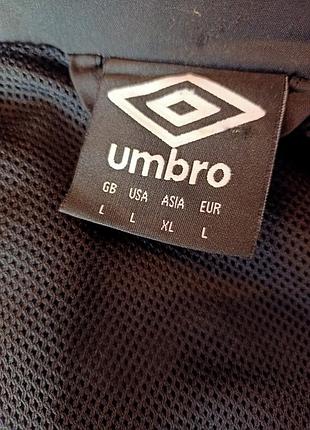 Вітрівка  umbro чорна розмір l 3