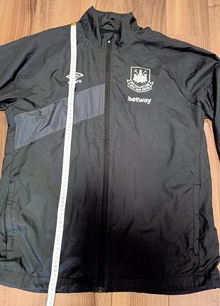 Вітрівка  umbro чорна розмір l 7